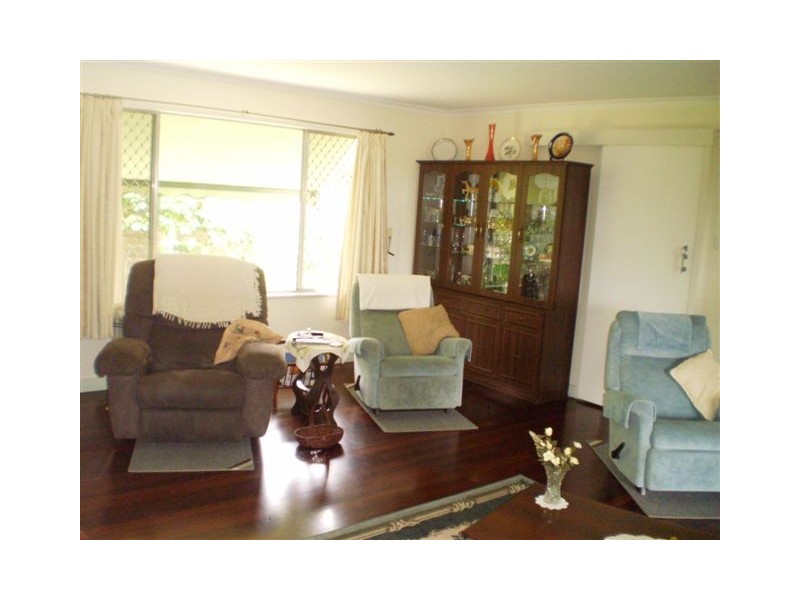 1 Higgins Lane, The Range QLD 4700