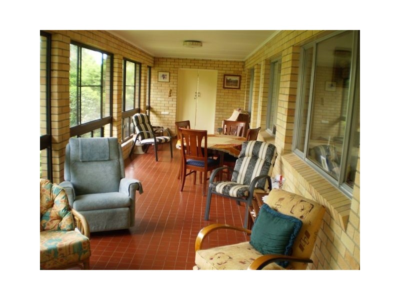 1 Higgins Lane, The Range QLD 4700