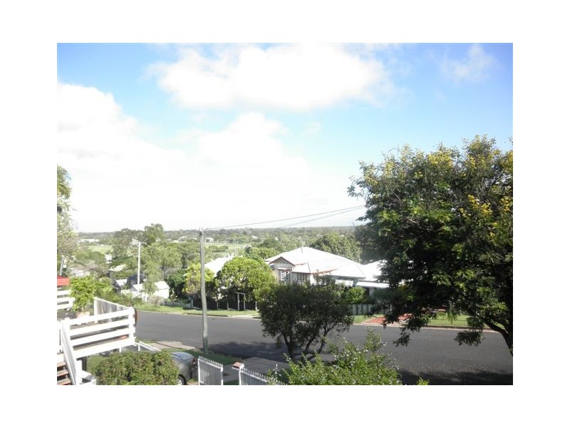 37 Lanigan Street, Wandal QLD 4700
