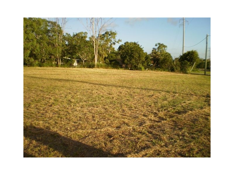 633 Montgomerie Street, Lakes Creek QLD 4701