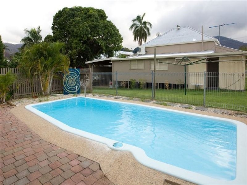 15 Harbourne Street, Koongal QLD 4701