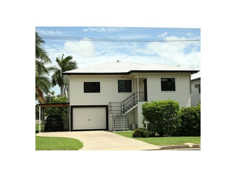 25 Luck Avenue, Wandal QLD 4700