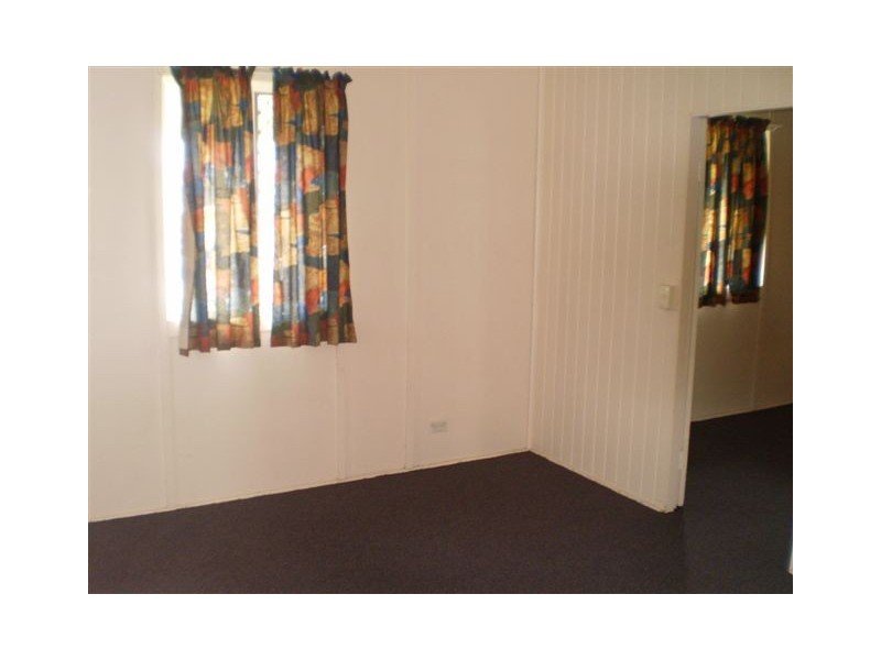 63 Elphinstone Street, Berserker QLD 4701
