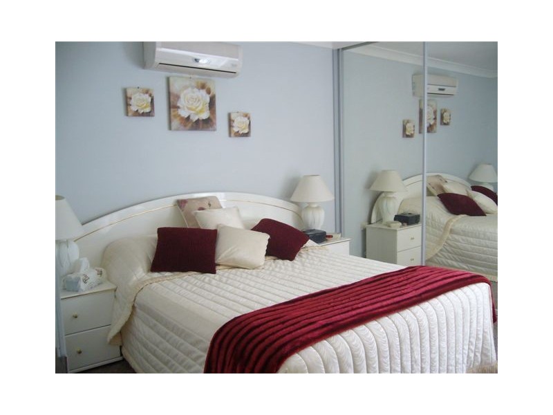 34 Deakin Close, Gracemere QLD 4702