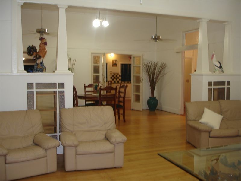 36 Oswald Street, The Range QLD 4700