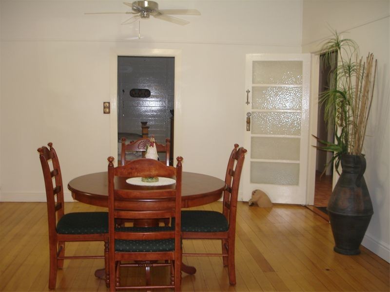 36 Oswald Street, The Range QLD 4700