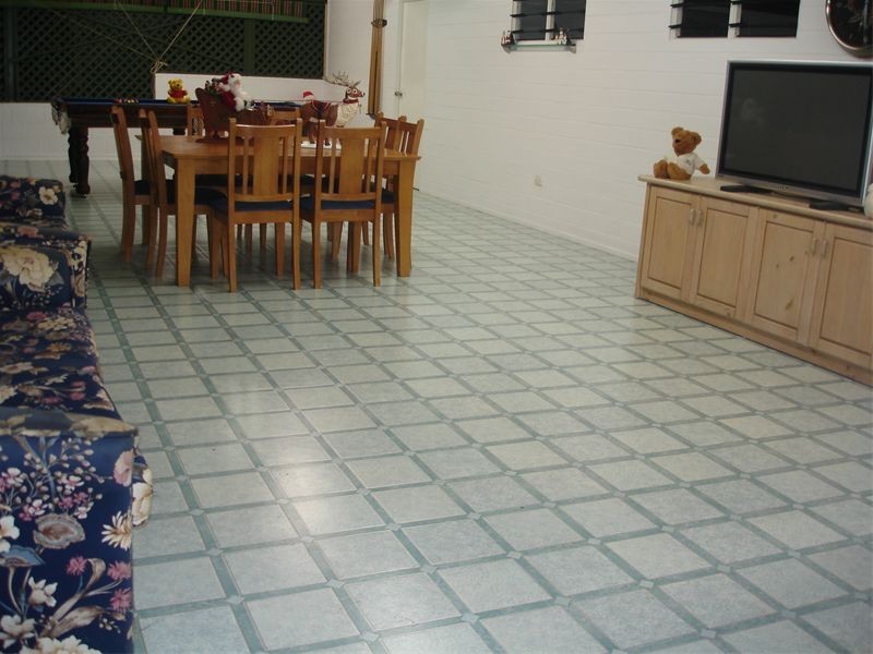 36 Oswald Street, The Range QLD 4700