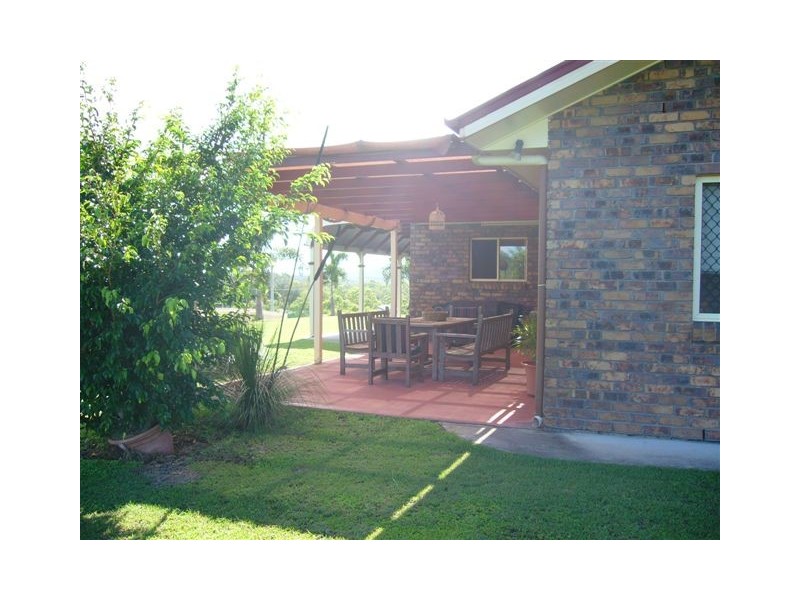 94 Fons Drive, Glendale QLD 4711