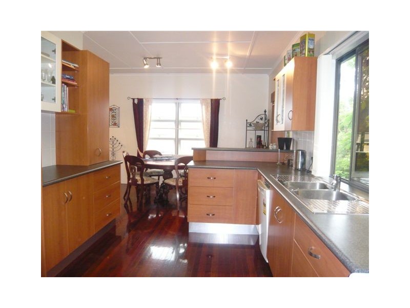 12 Bauhinia Terrace, The Range QLD 4700