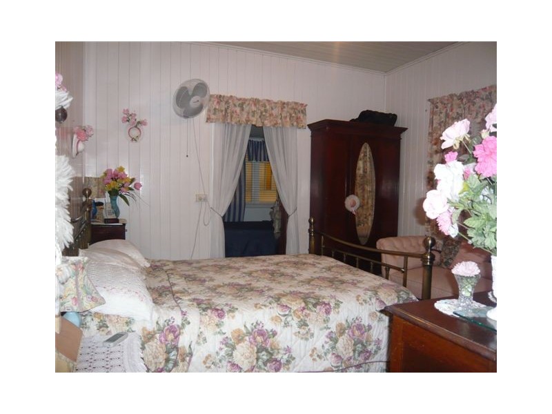 296 Pine Street, Berserker QLD 4701