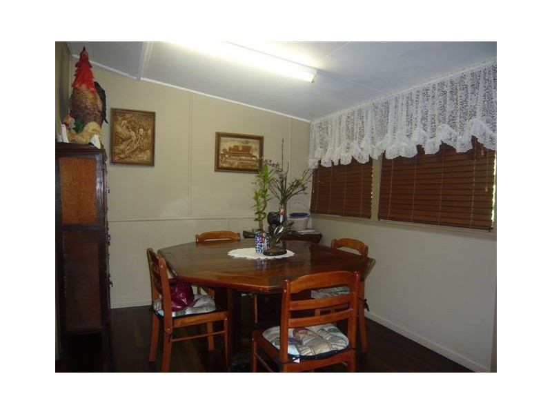 19 LIMPUS AVENUE, Keppel Sands QLD 4702