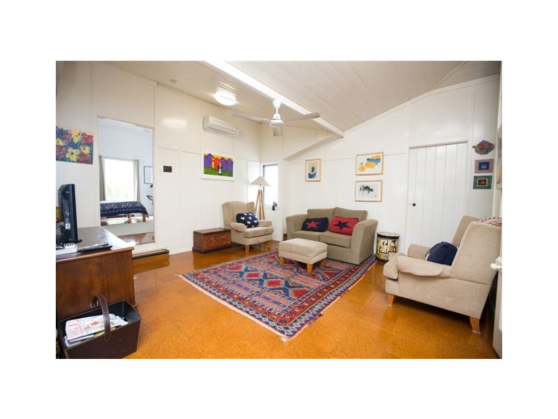 91 Cambridge Street, The Range QLD 4700