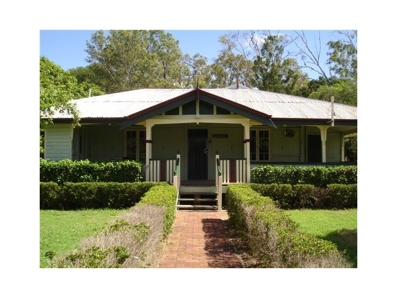 17 Hall Street, Wandal QLD 4700