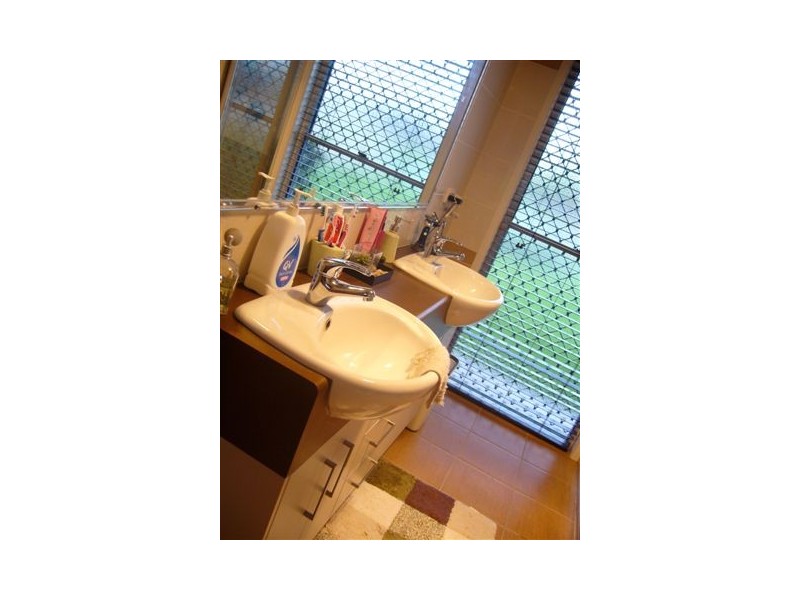 54 Corella Drive, Gracemere QLD 4702