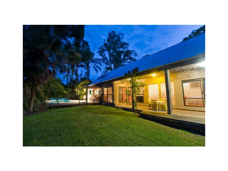 19 Queen Street, The Range QLD 4700