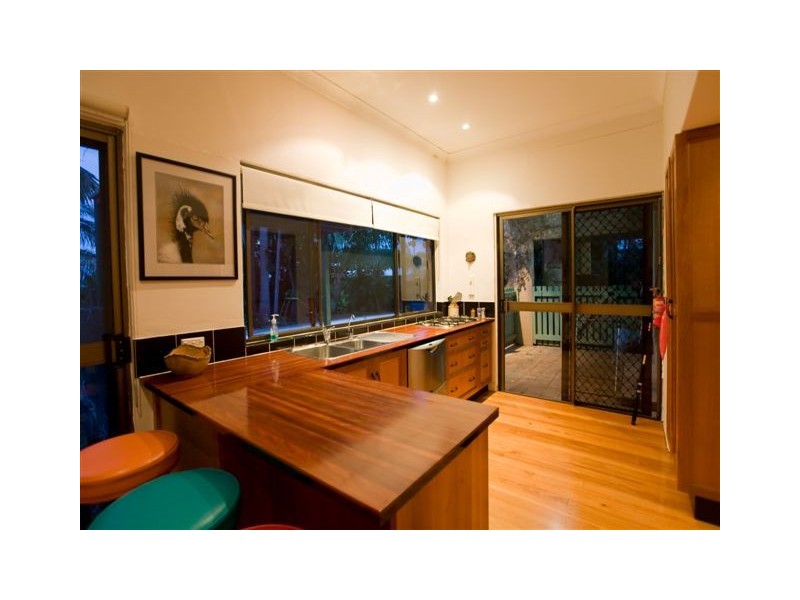 19 Queen Street, The Range QLD 4700