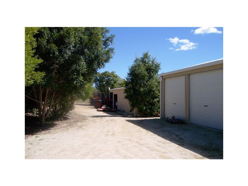 77 Sneddon Road, Limestone Creek QLD 4701