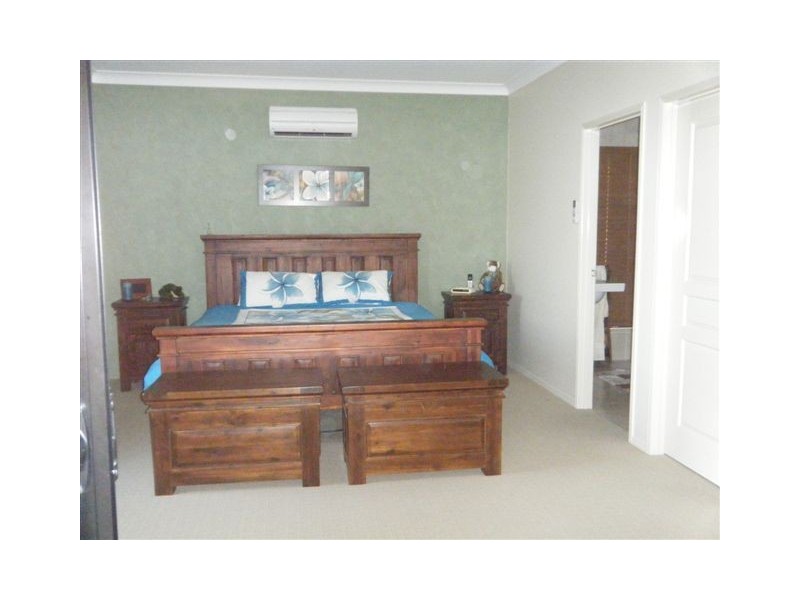 55 Bells Road, Mount Chalmers QLD 4702