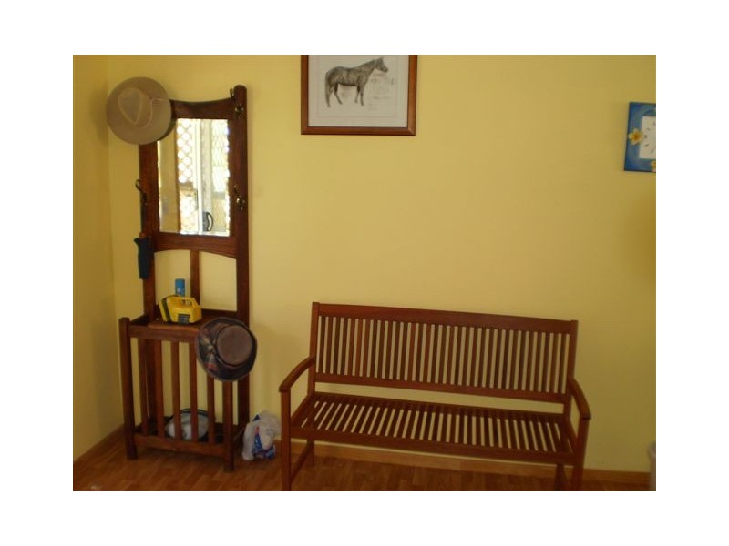 32 Rayner Road, Alton Downs QLD 4702