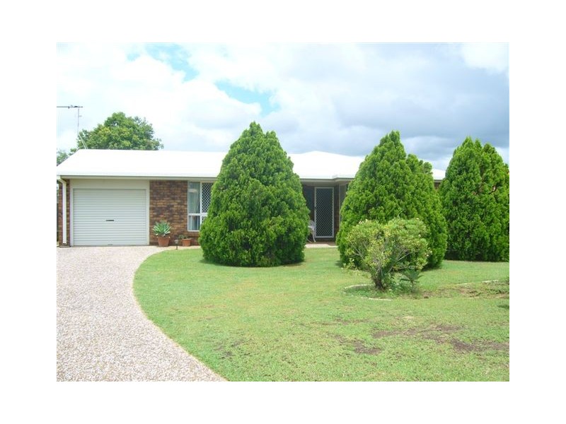 34 Deakin Close, Gracemere QLD 4702