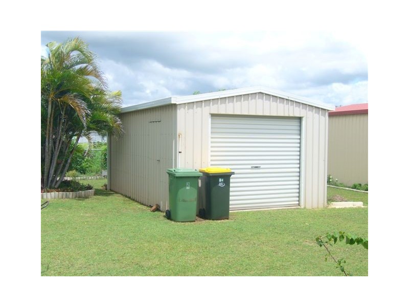 34 Deakin Close, Gracemere QLD 4702