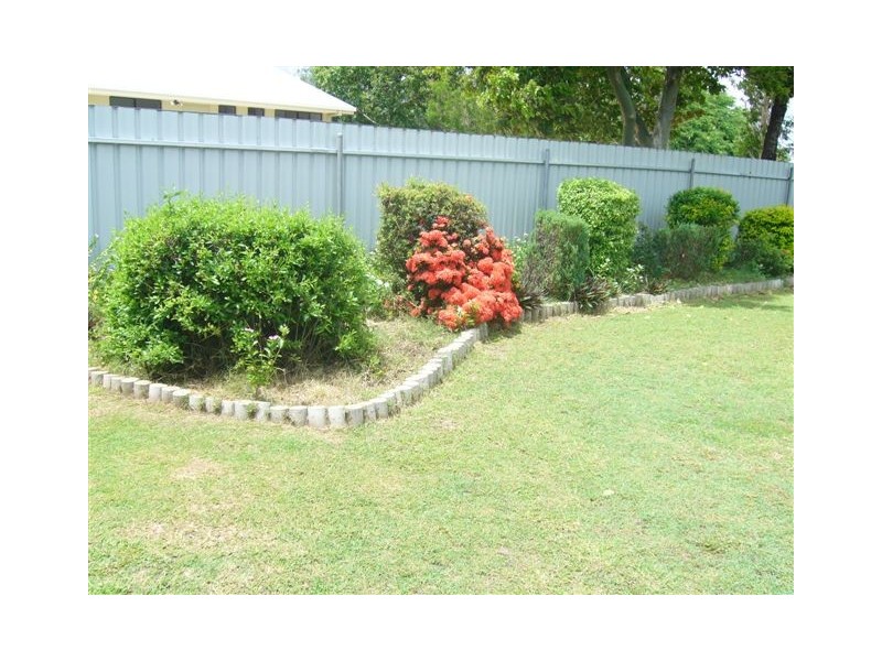 34 Deakin Close, Gracemere QLD 4702
