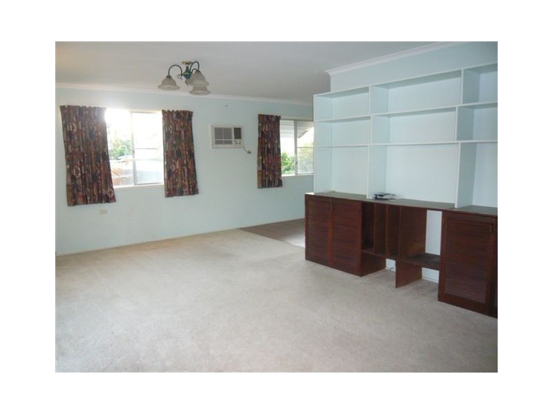 14 Doyle Street, Park Avenue QLD 4701