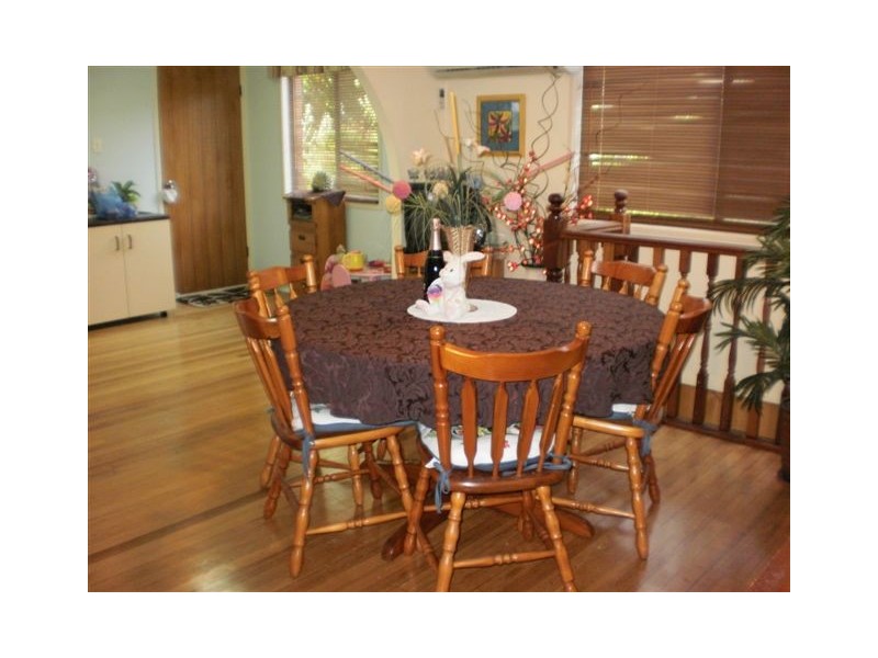 15 Jeffries Street, The Range QLD 4700