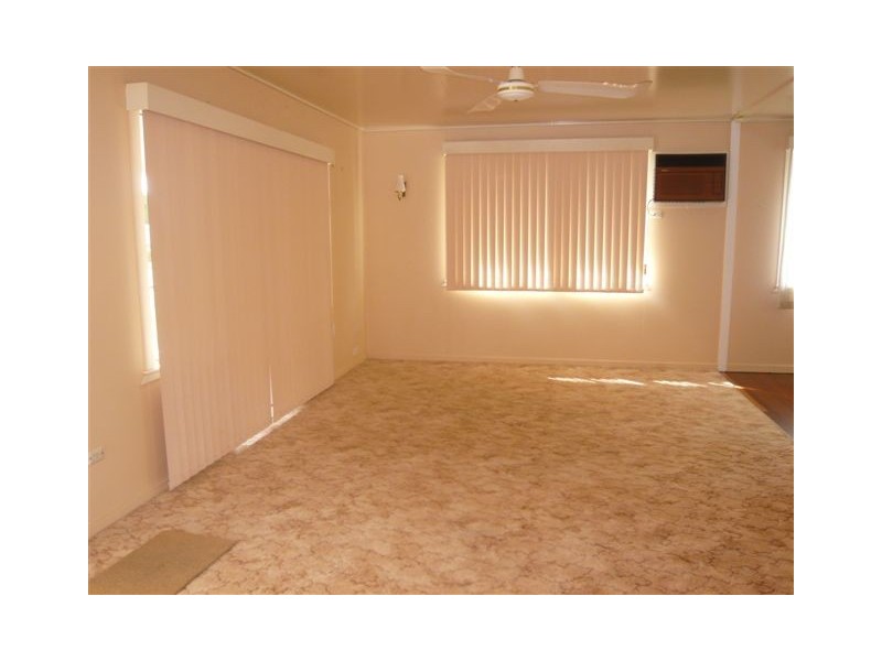 9 Jeffries Street, The Range QLD 4700