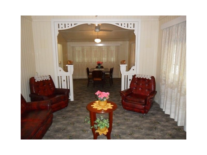 110 Sharples Street, Berserker QLD 4701