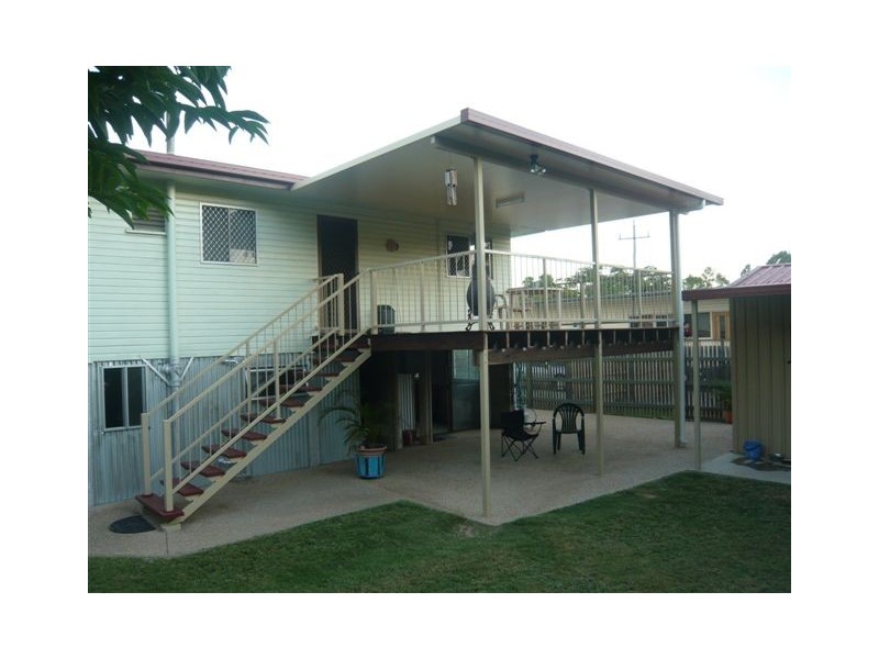 116 Park Street, Park Avenue QLD 4701