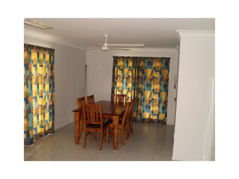 103 Emu Park Road, Nerimbera QLD 4701