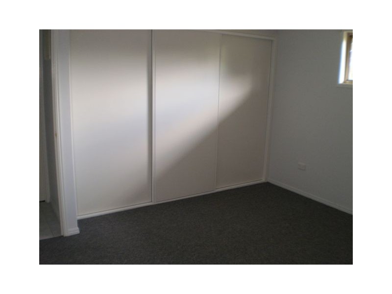 103 Emu Park Road, Nerimbera QLD 4701