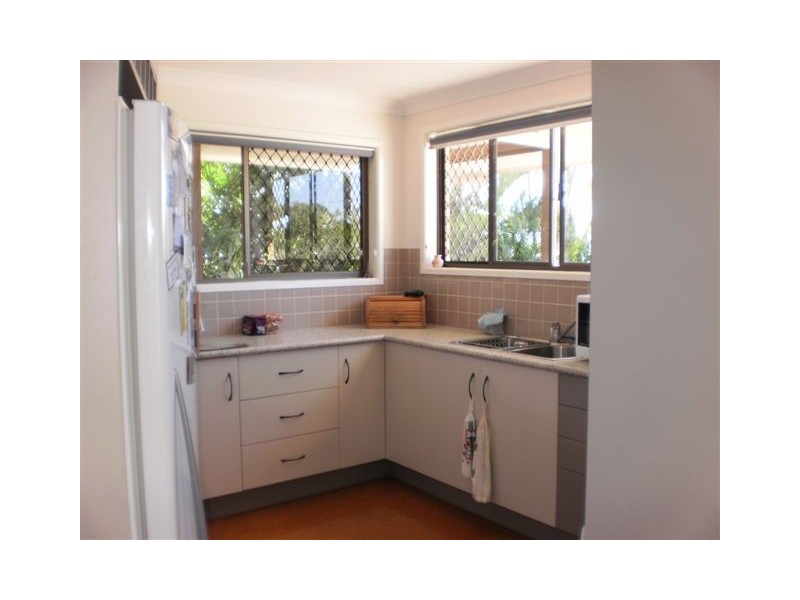 2/14 Kelly Street, The Range QLD 4700