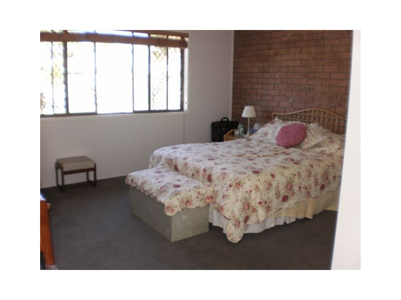 2/14 Kelly Street, The Range QLD 4700