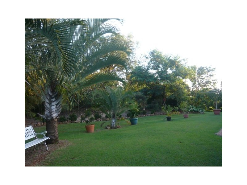 40 Perrott Drive, Rockyview QLD 4701