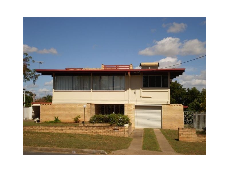51 Queen Street, The Range QLD 4700