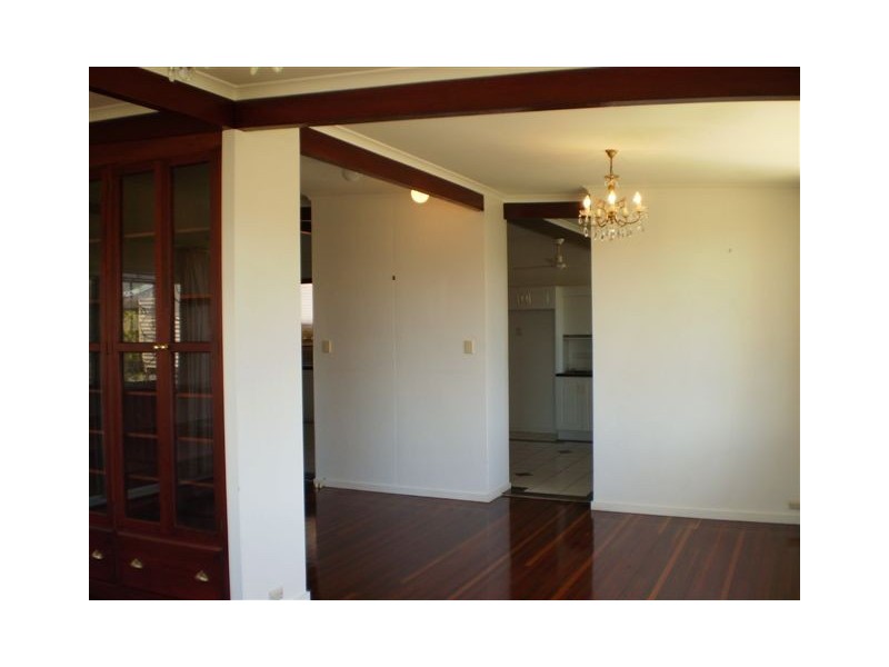 51 Queen Street, The Range QLD 4700