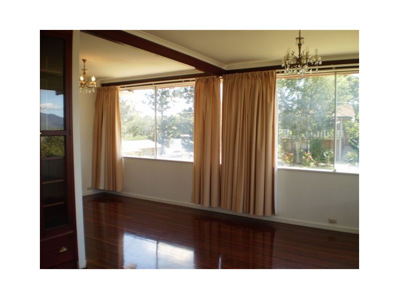 51 Queen Street, The Range QLD 4700