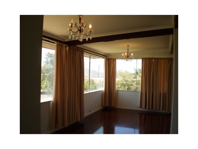 51 Queen Street, The Range QLD 4700