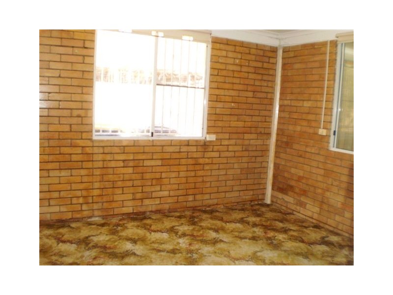 51 Queen Street, The Range QLD 4700