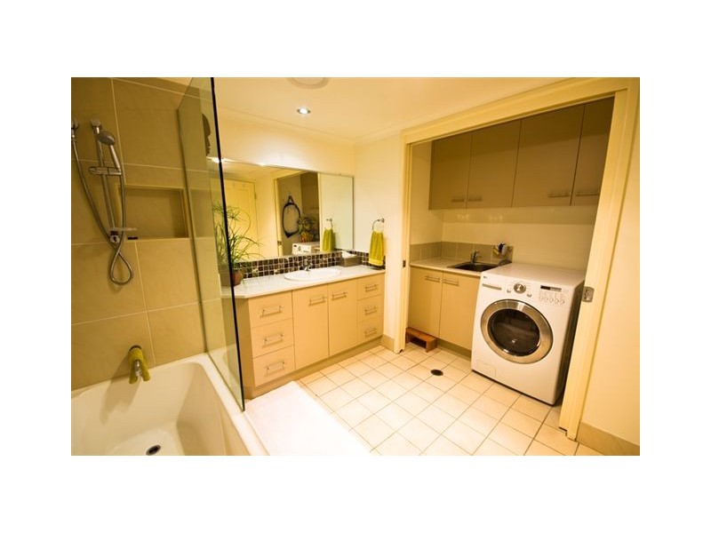 304/6 Victoria Parade, Rockhampton QLD 4700