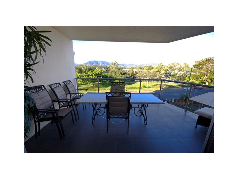 304/6 Victoria Parade, Rockhampton QLD 4700