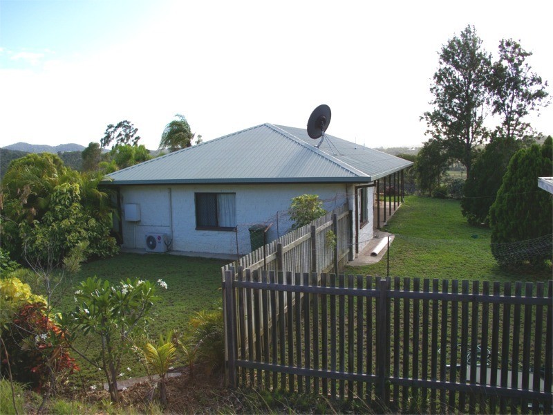 191 Auton & Johnson  Road, The Caves QLD 4702