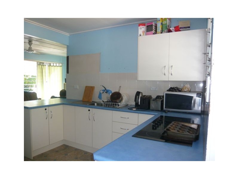 28 Underwood Street, Park Avenue QLD 4701