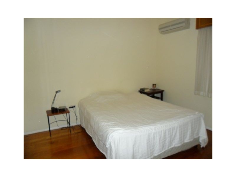 1 Athelstane Street, The Range QLD 4700