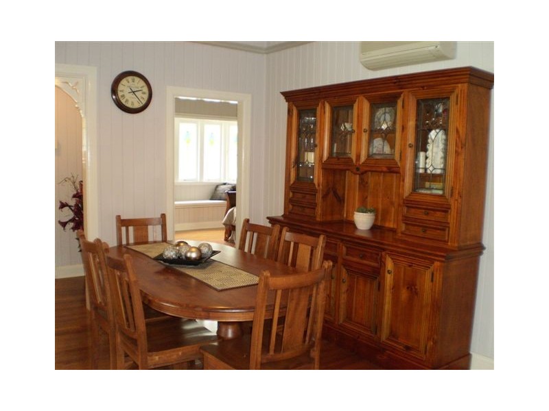 14 Queen Street, The Range QLD 4700