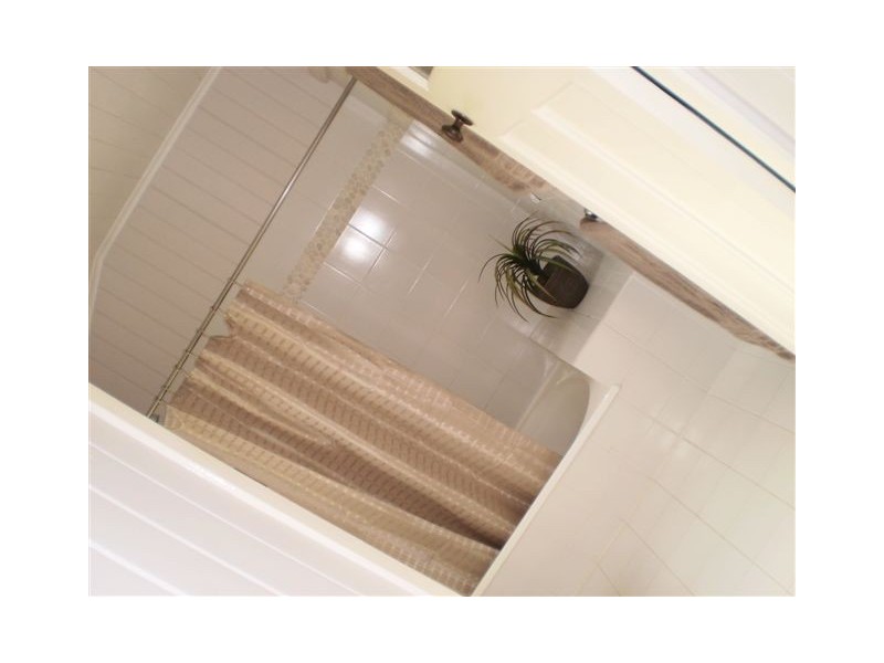 14 Queen Street, The Range QLD 4700