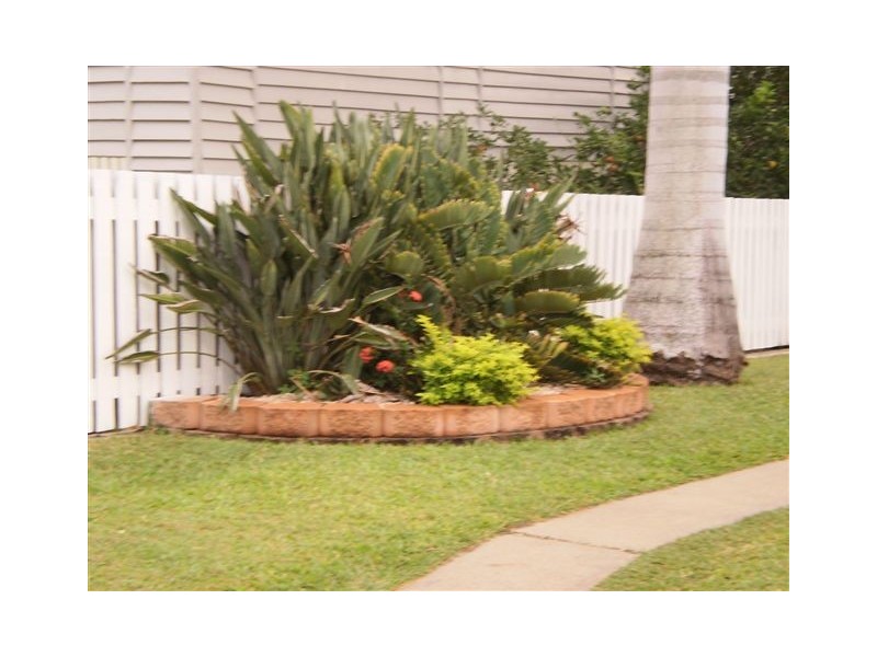 14 Queen Street, The Range QLD 4700