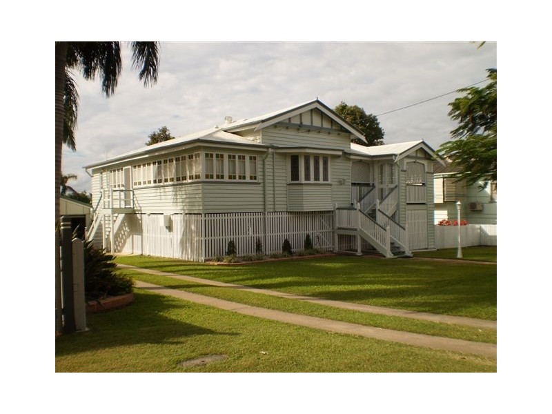 14 Queen Street, The Range QLD 4700